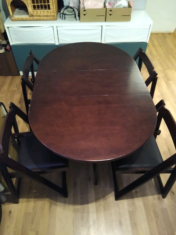gumtree folding table and chairs
